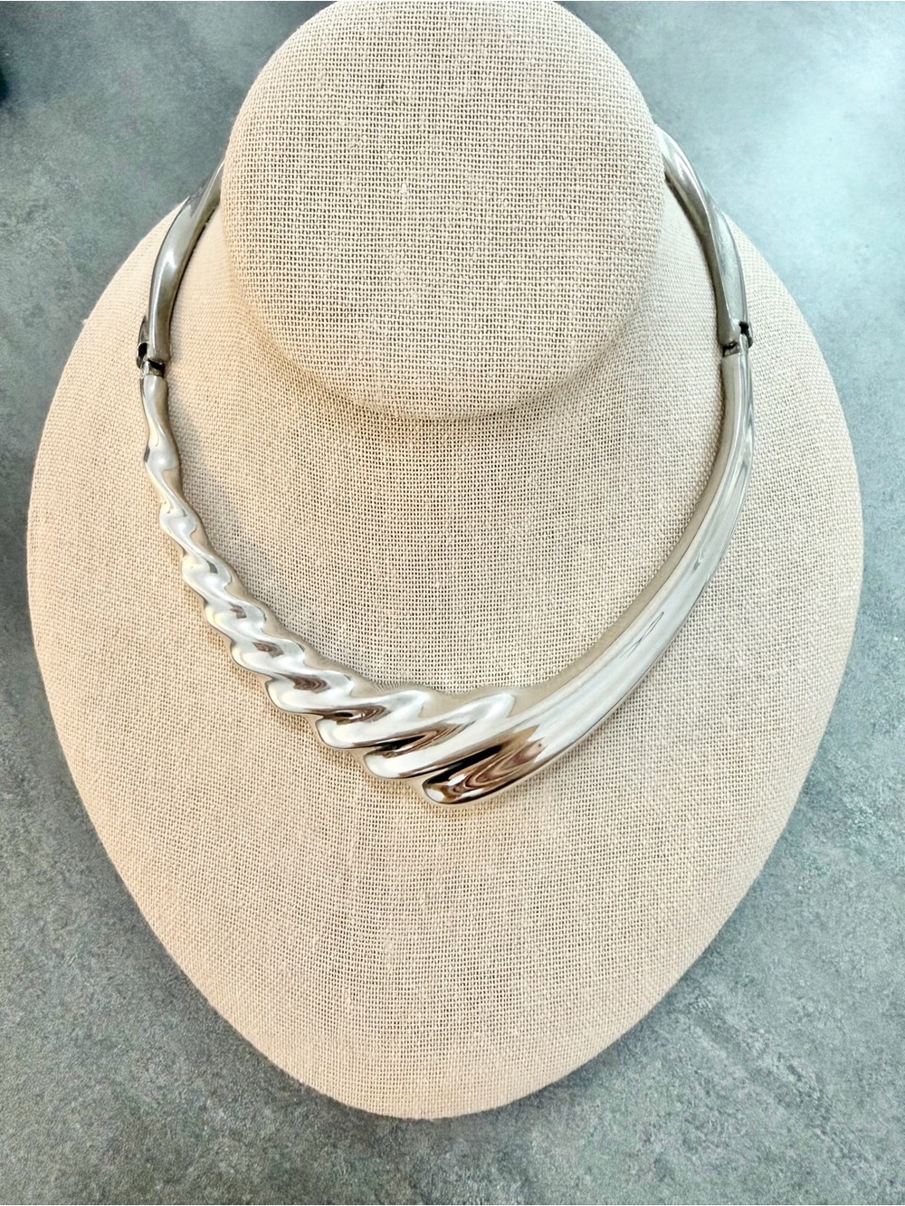 Vintage Monet Collar Necklace Rhodium Plated Modernist Twist Wave Design Retro